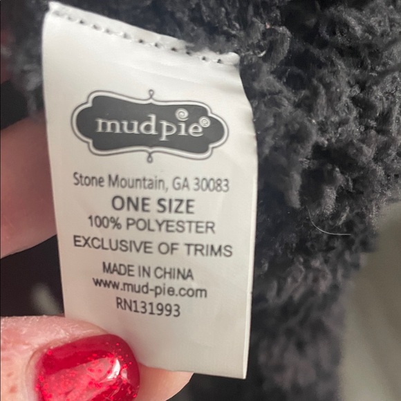 Mud Pie Black and Gray Leopard Reversible Chenille Poncho - Picture 7 of 11